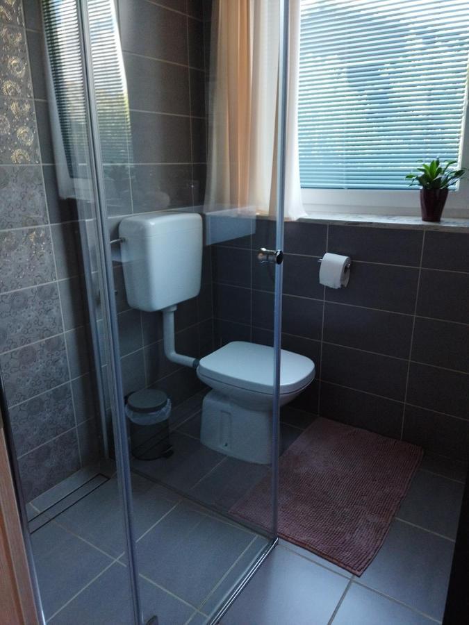 Apartma Jerman - Cerknica Extérieur photo